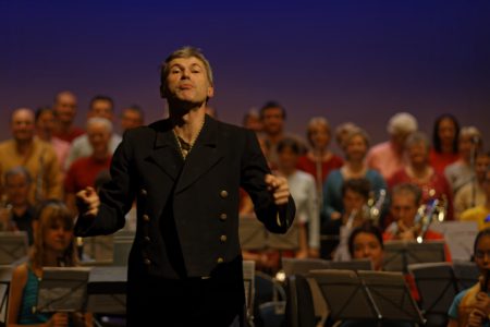 François Lemonnier aux commandes de l'Orchestre d'Harmonie de Coutances